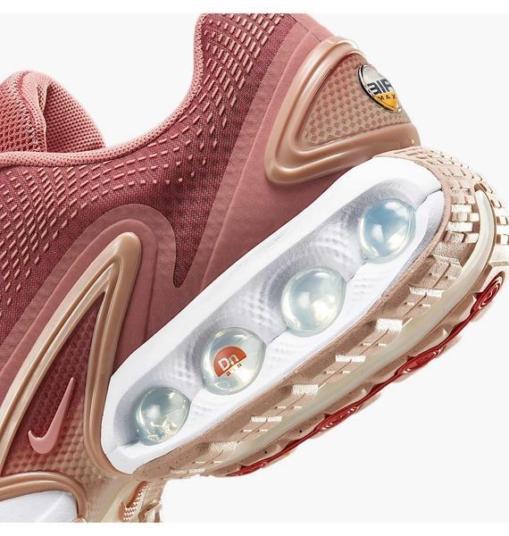 Кросівки жіночі Nike Air Max Dn 1345 фото