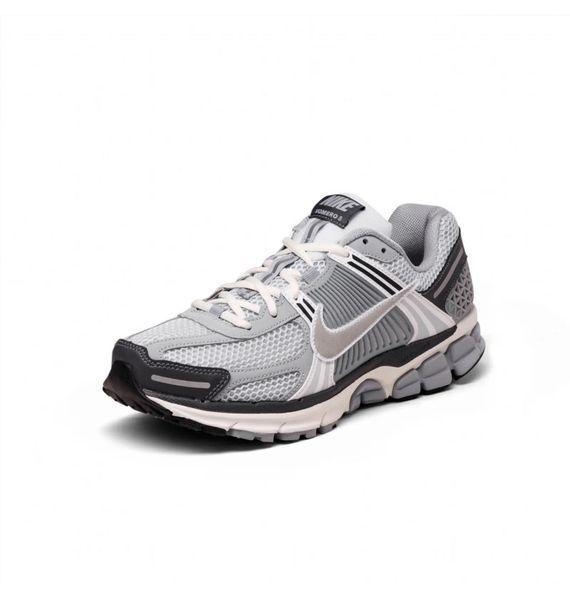 Кросівки чоловічі Nike Zoom Vomero 5 2435 фото