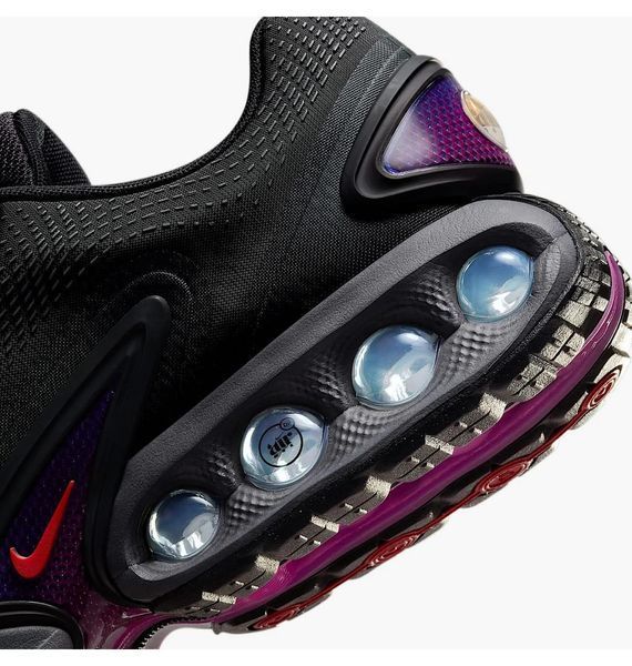 Кросівки чоловічі Nike Air Max Dn 2347 фото