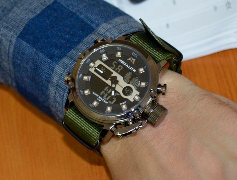Чоловічий годинник MegaLith Prof Green 102 фото