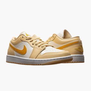 Кросівки жіночі Jordan 1 Low 1140 фото