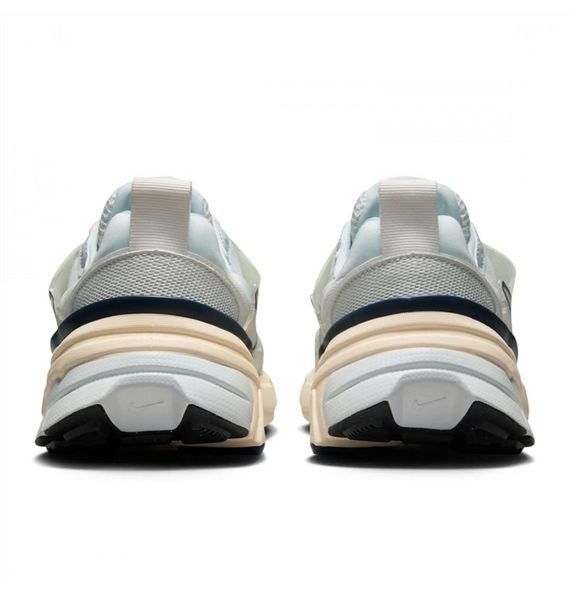 Кросівки для бігу жіночі Nike V2k Run 1729 фото