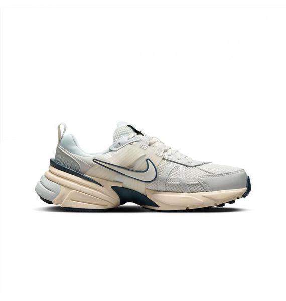 Кросівки для бігу жіночі Nike V2k Run 1729 фото