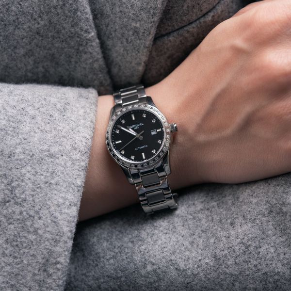 Жіночий годинник Carnival Luiza Black 189 фото