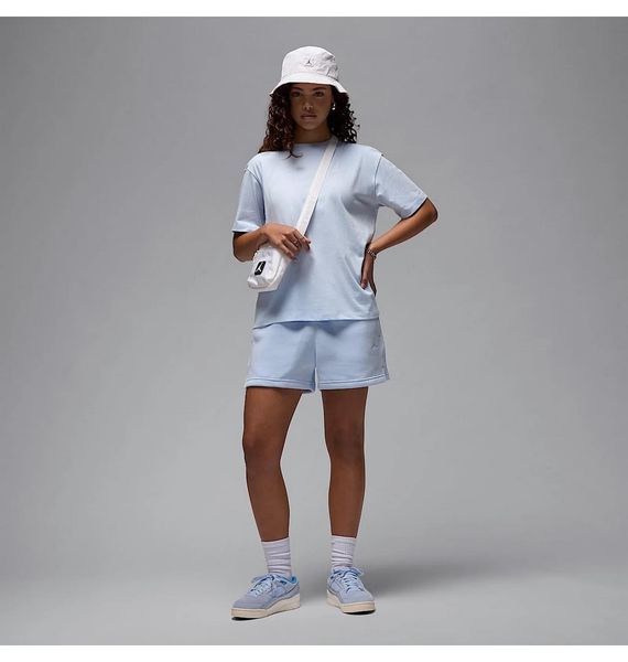 Футболка жіноча Nike Essentials 1699 фото