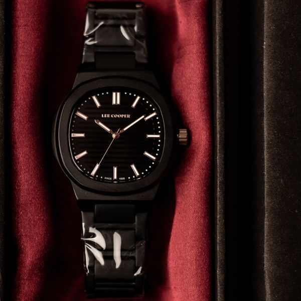 Чоловічий годинник Lee Cooper Brand Black 458 фото
