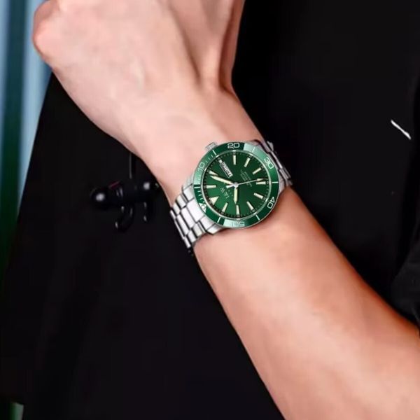 Чоловічий годинник Carnival Diver 10 Bar 609 фото