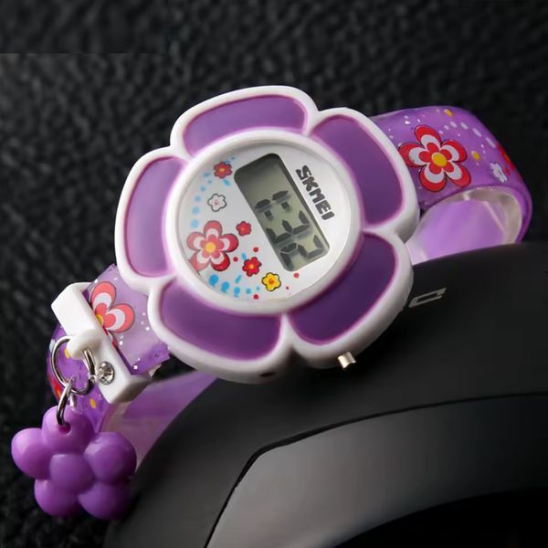 Дитячий годинник Skmei Girl 761 фото