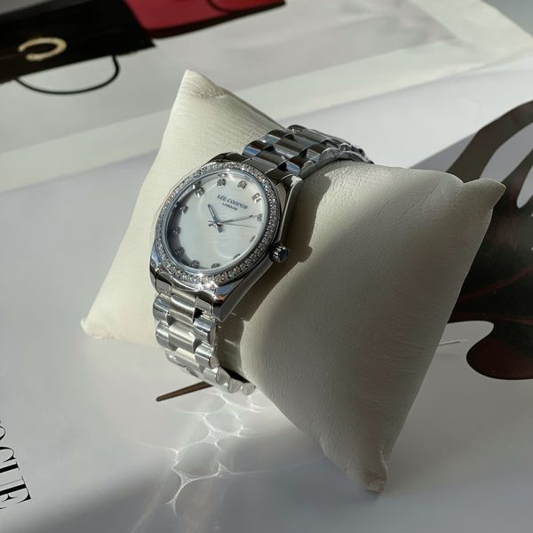Жіночий годинник Lee Cooper Santorini Silver 462 фото