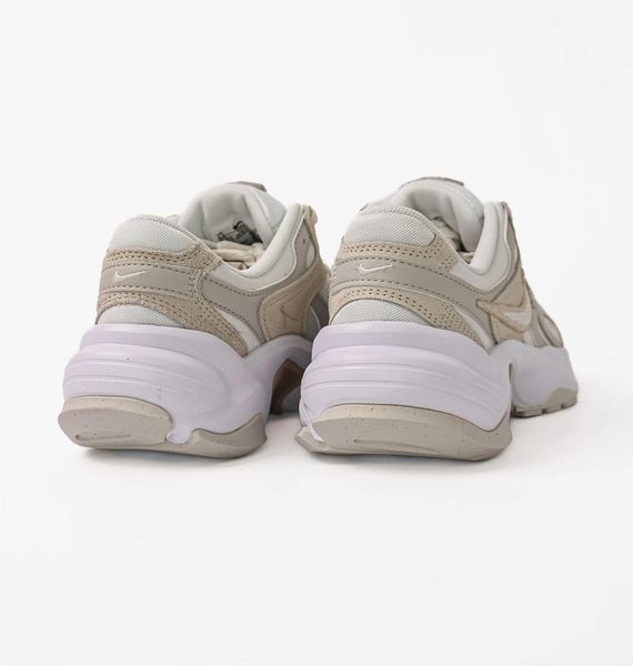 Кросівки жіночі Nike Wmns Al8 2448 фото