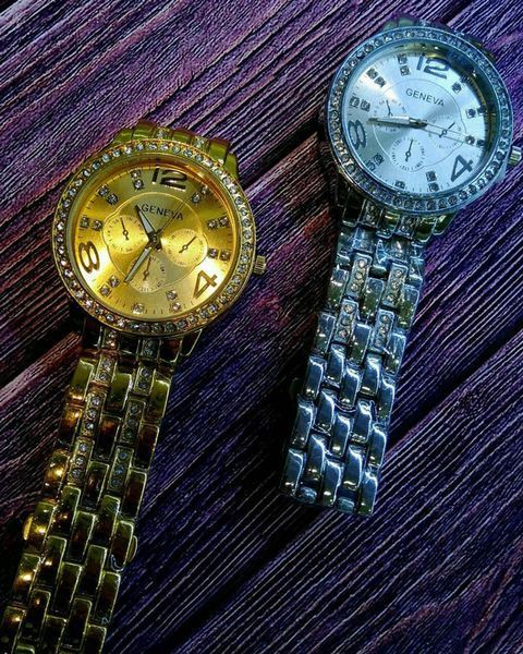 Жіночий годинник Geneva Gold 14 фото