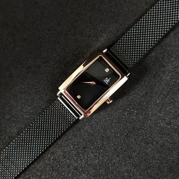 Жіночий годинник Shengke Victoria 114 фото