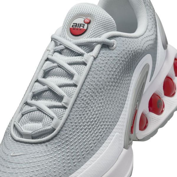 Кросівки чоловічі Nike Air Max Dn 2352 фото