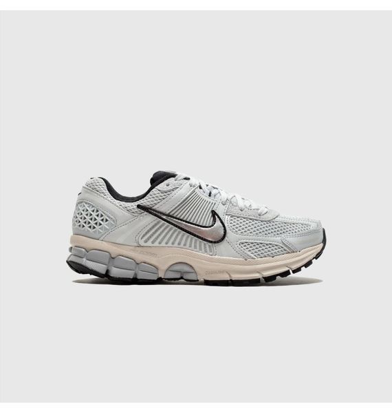 Кросівки жіночі Nike Wmns Zoom Vomero 5 White 1384 фото