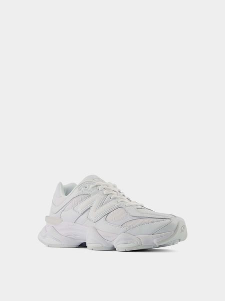 Кросівки жіночі New Balance 9060 Triple White 4038 фото