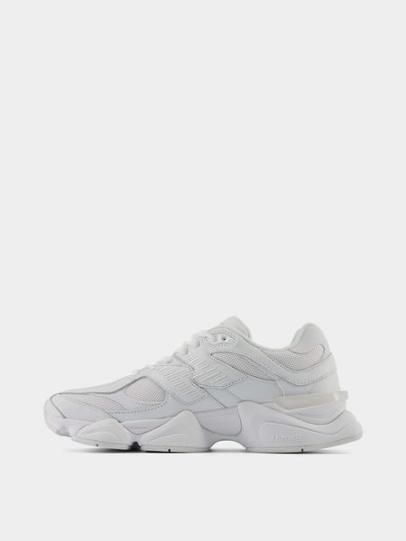 Кросівки жіночі New Balance 9060 Triple White 4038 фото