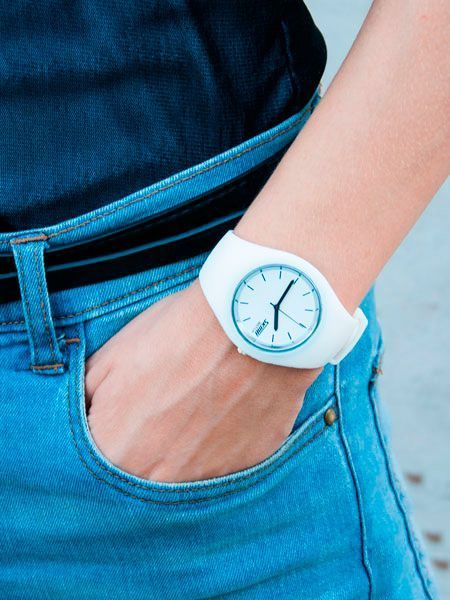 Жіночий годинник Skmei Rubber White II 9068C 25 фото