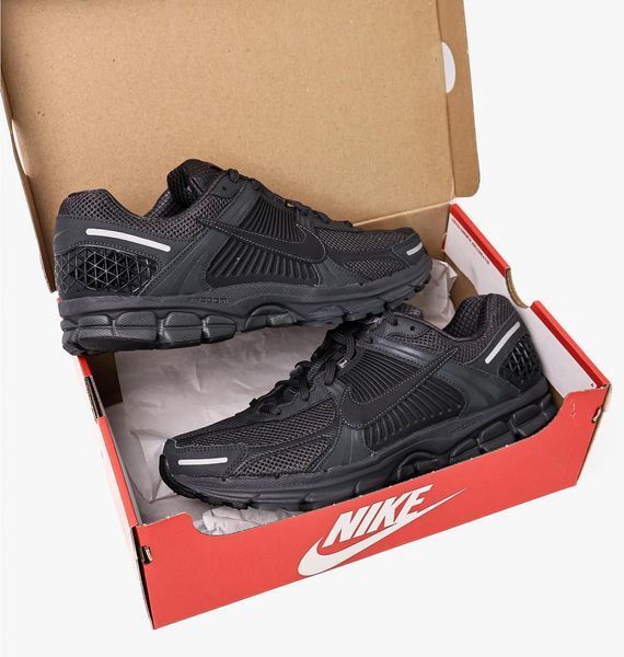 Кросівки чоловічі Nike Zoom Vomero 5 Sp 2152 фото