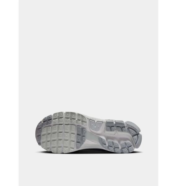 Кросівки унісекс Nike Zoom Vomero 5 1451 фото