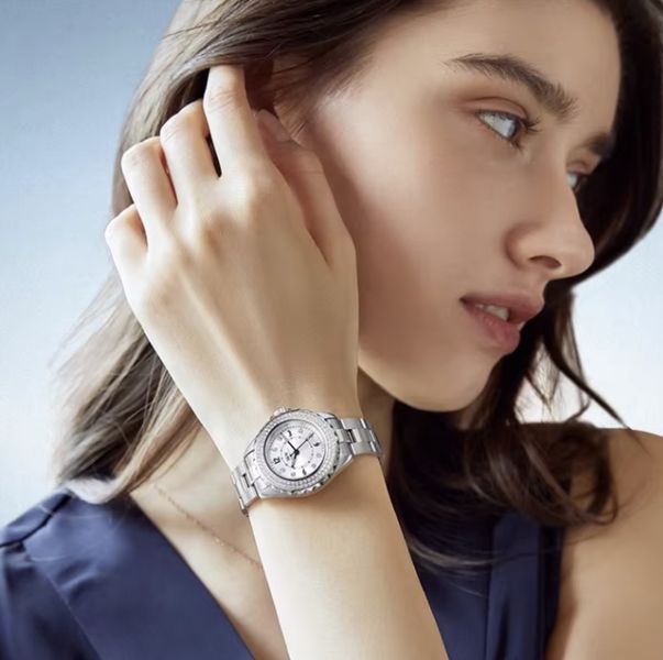 Жіночий годинник Carnival Diamond 476 фото