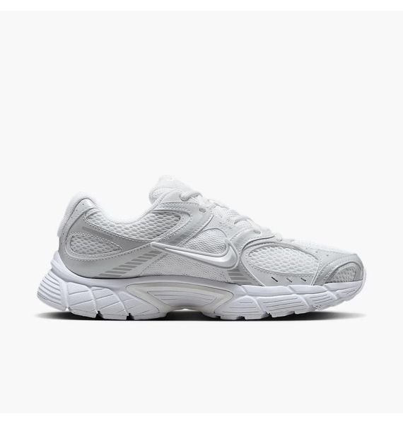 Кросівки чоловічі Nike V5 Rnr White Black Metallic Silver 4200 фото