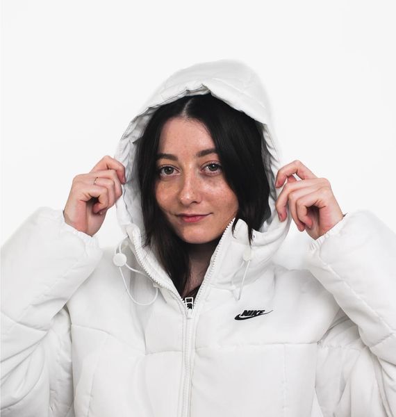 Куртка жіноча Nike Sportswear Classic Puffer Therma-Fit Loose Hooded Jacket 1676 фото
