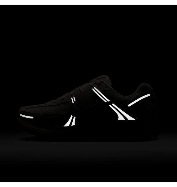 Кросівки жіночі Nike Wmns Zoom Vomero 5 1332 фото