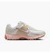Кросівки жіночі Nike Wmns Zoom Vomero 5 1332 фото 9