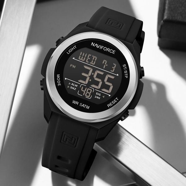 Чоловічий годинник Naviforce Run 633 фото