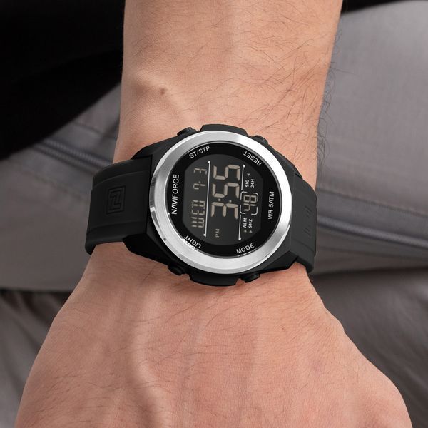 Чоловічий годинник Naviforce Run 633 фото