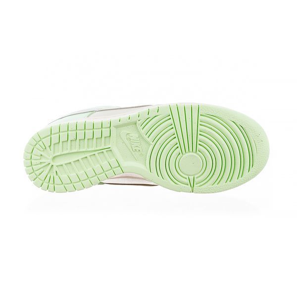 Кросівки жіночі Nike Dunk Low Nn Se 1374 фото