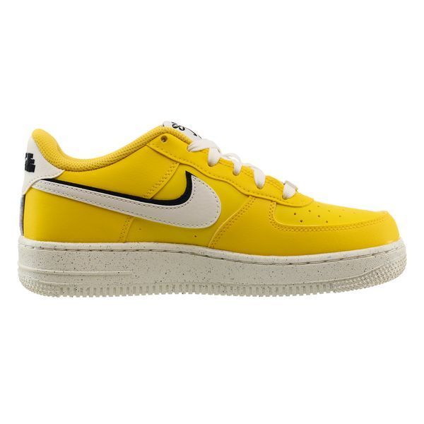 Кросівки жіночі Nike Air Force 1 Lv8 1237 фото