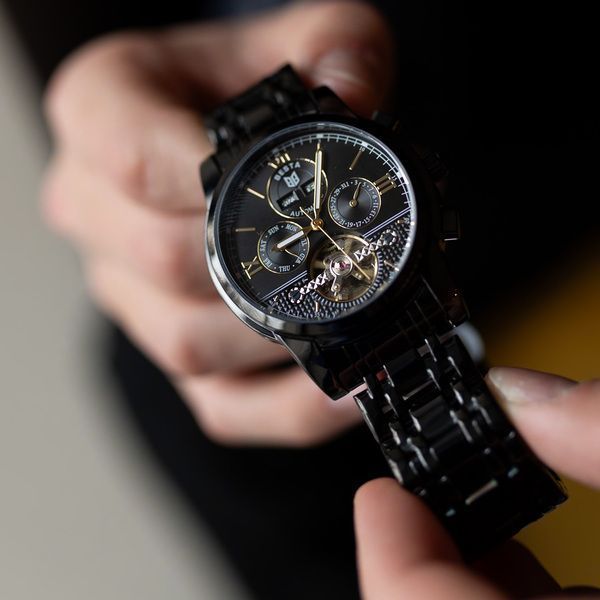 Чоловічий годинник Besta Classic 335 фото
