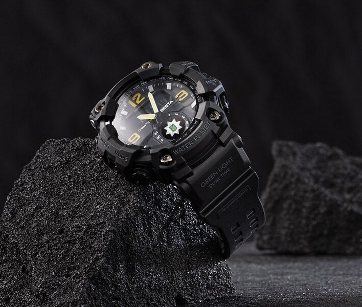 Чоловічий годинник Besta Police 285 фото