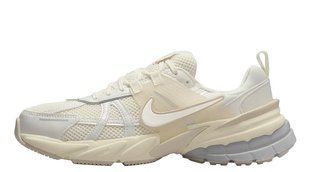 Кросівки жіночі Nike V2k Run "Pale Ivory" 1463 фото