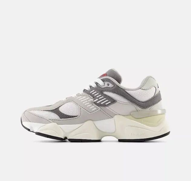 Кросівки жіночі New Balance 9060 1417 фото