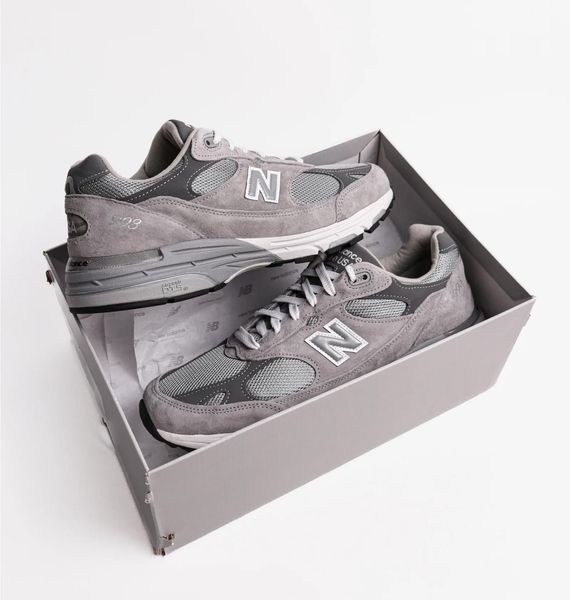 Кросівки чоловічі New Balance 993 2930 фото