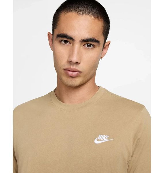 Футболка чоловіча Nike Sportswear Club 3712 фото