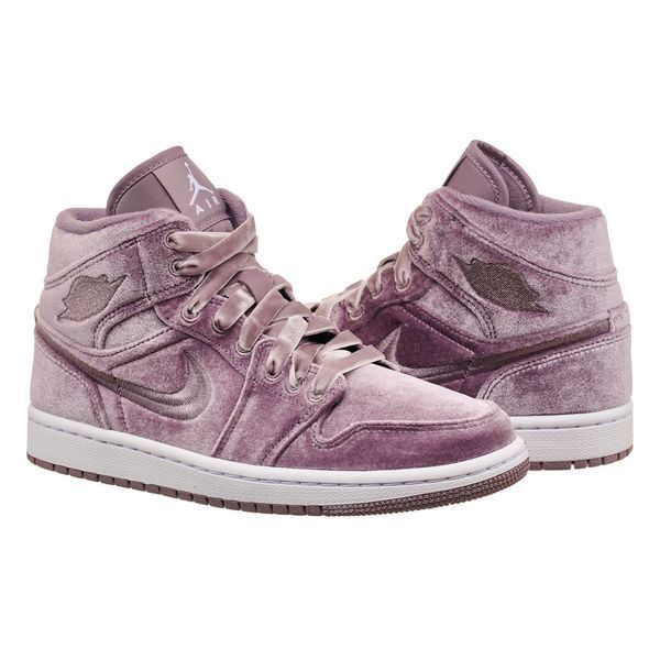 Кросівки жіночі Jordan Air 1 Mid Se 1249 фото