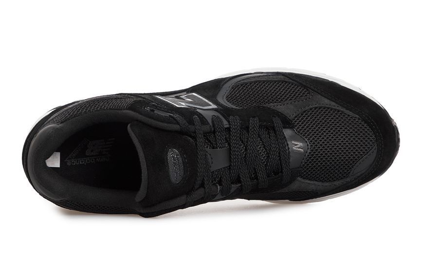 Кросівки чоловічі New Balance 2002R 2842 фото